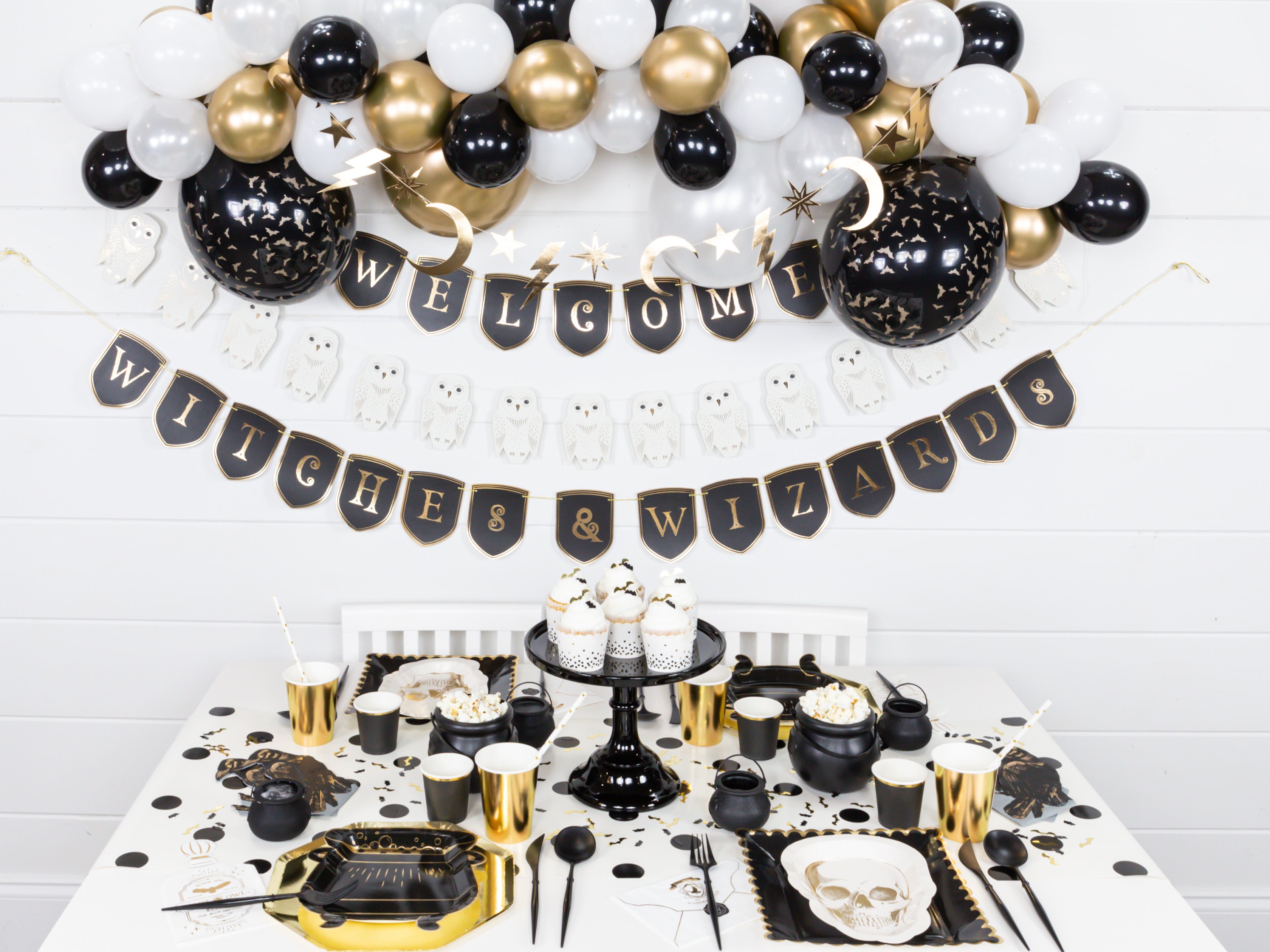 How to Throw a Wicked Witches and Wizards Party | The Party Darling