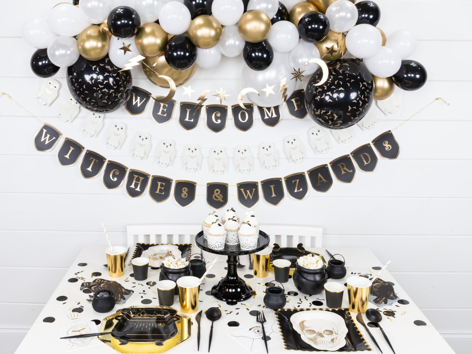 How to Throw a Wicked Witches and Wizards Party | The Party Darling