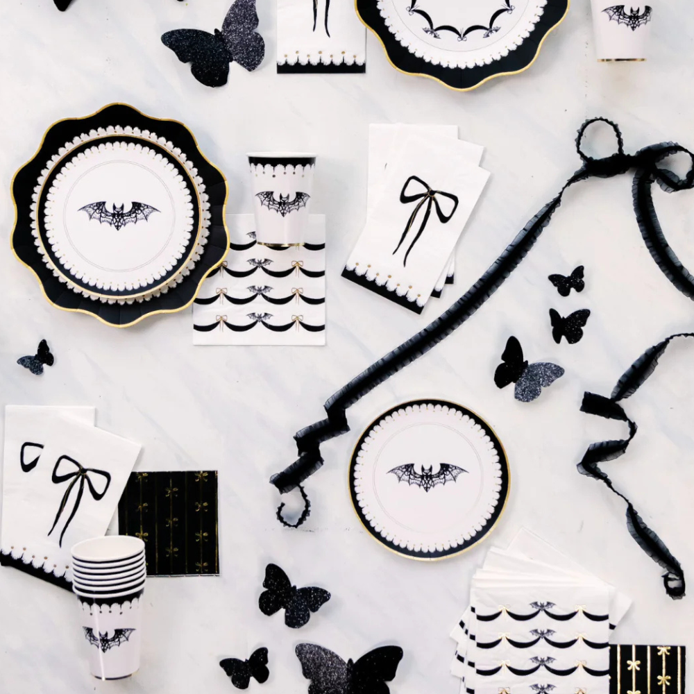 Elegant Halloween Party Decorations | The Party Darling