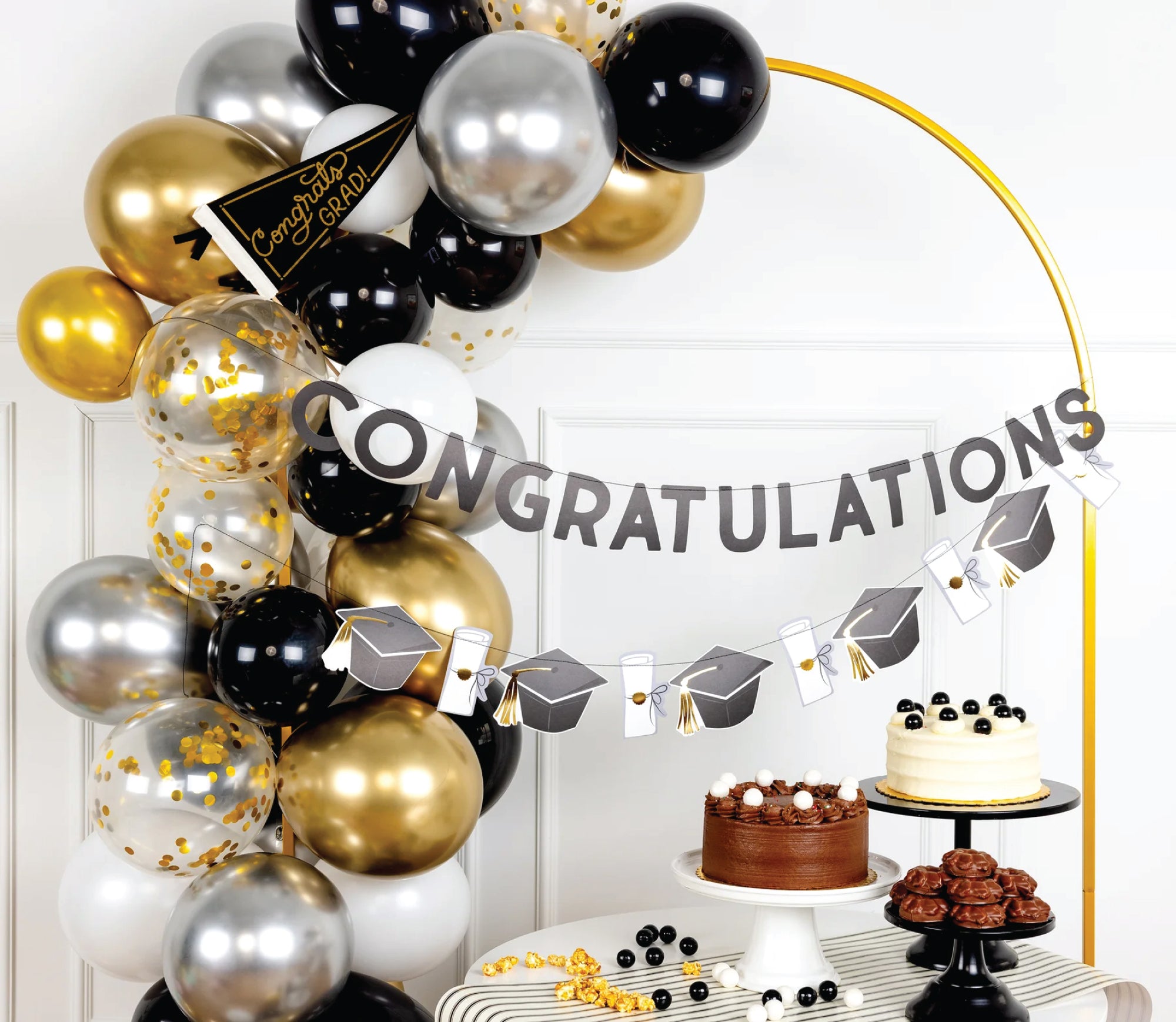Congratulations Banner and Graduation Banner | The Party Darling