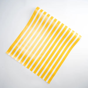 Recyclable yellow and white table runner for party tables