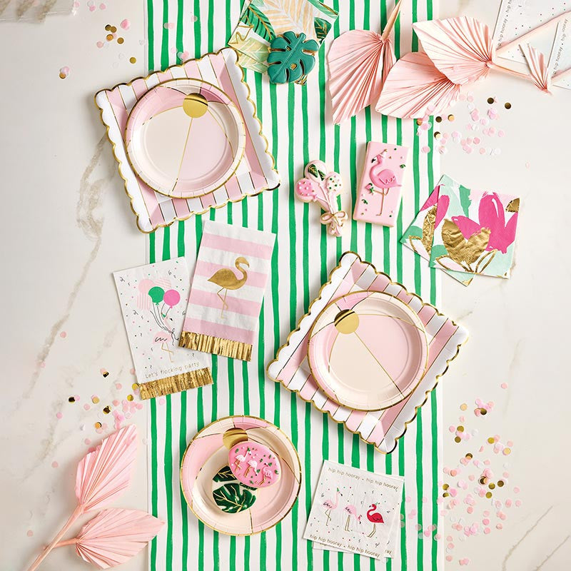Tropical flamingo dessert napkins and plates