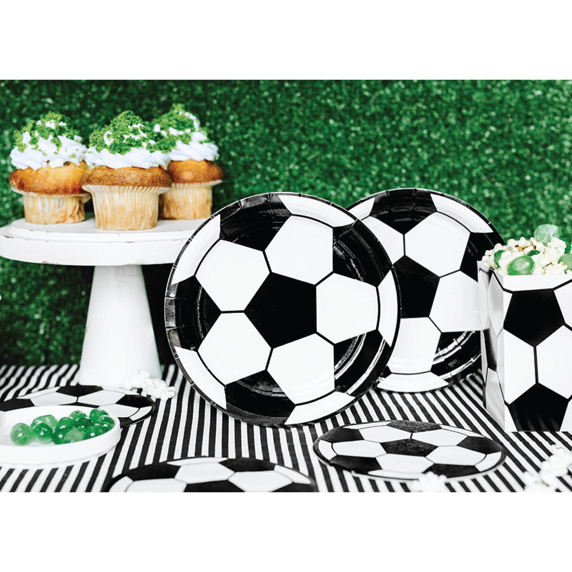 Soccer Dessert Plates 6ct Party Set Up