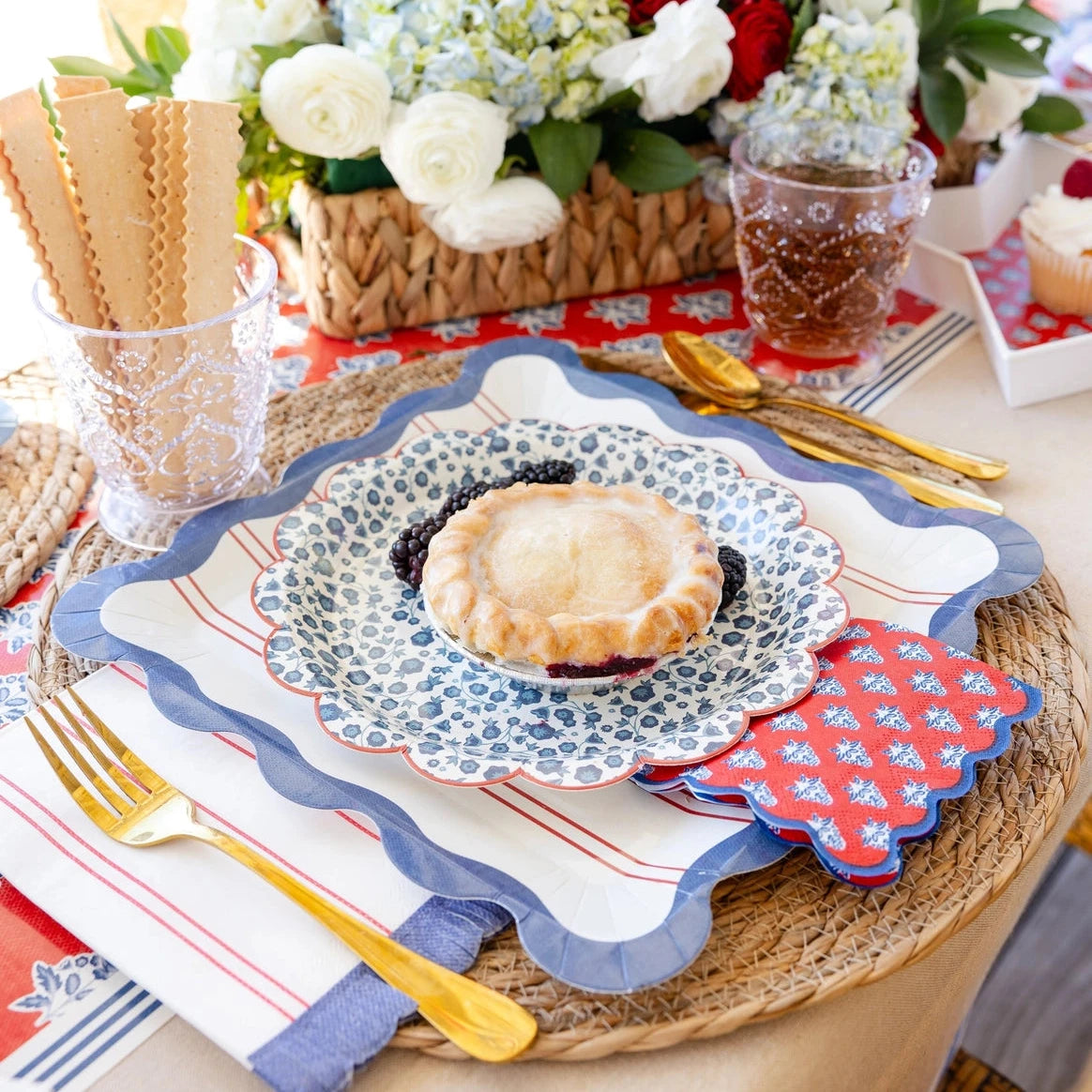 Hamptons Table Setting