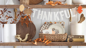 Thankful Felt Banner Fall Home Decor | The Party Darling