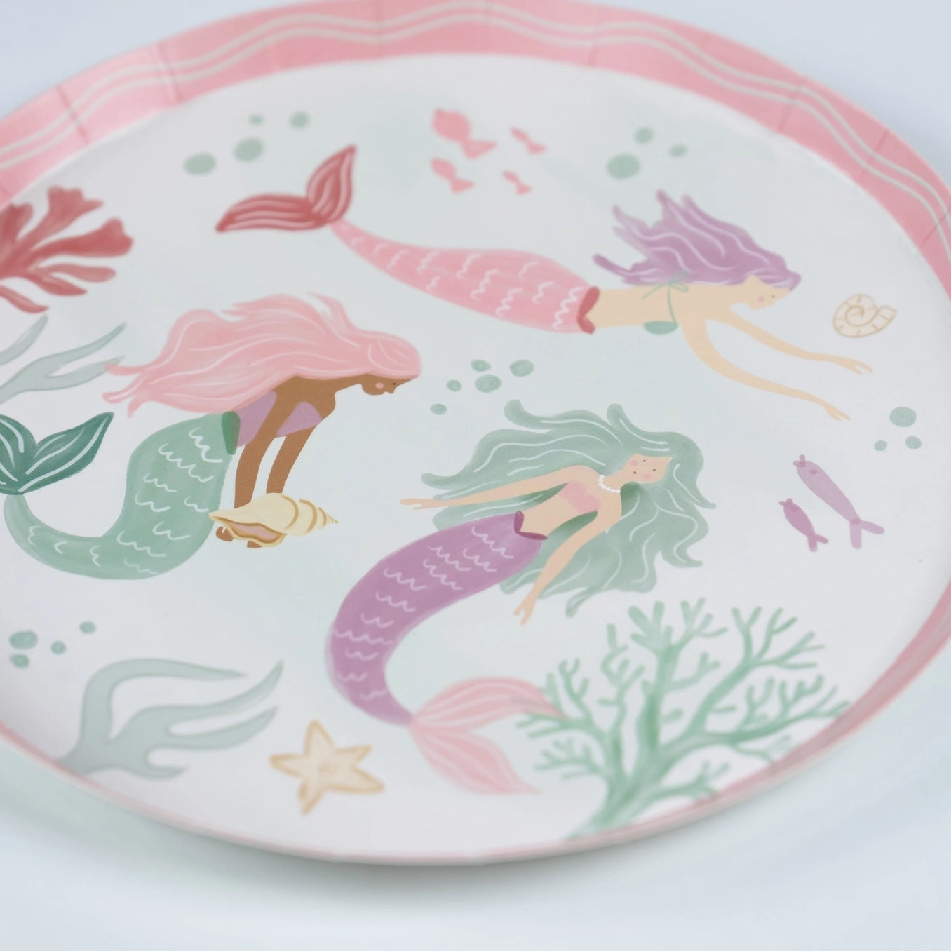 Under the sea paper plate with coral and shell accents