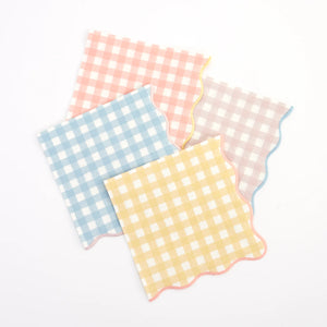 Pastel Gingham Scalloped Cocktail Napkins 20ct | The Party Darling