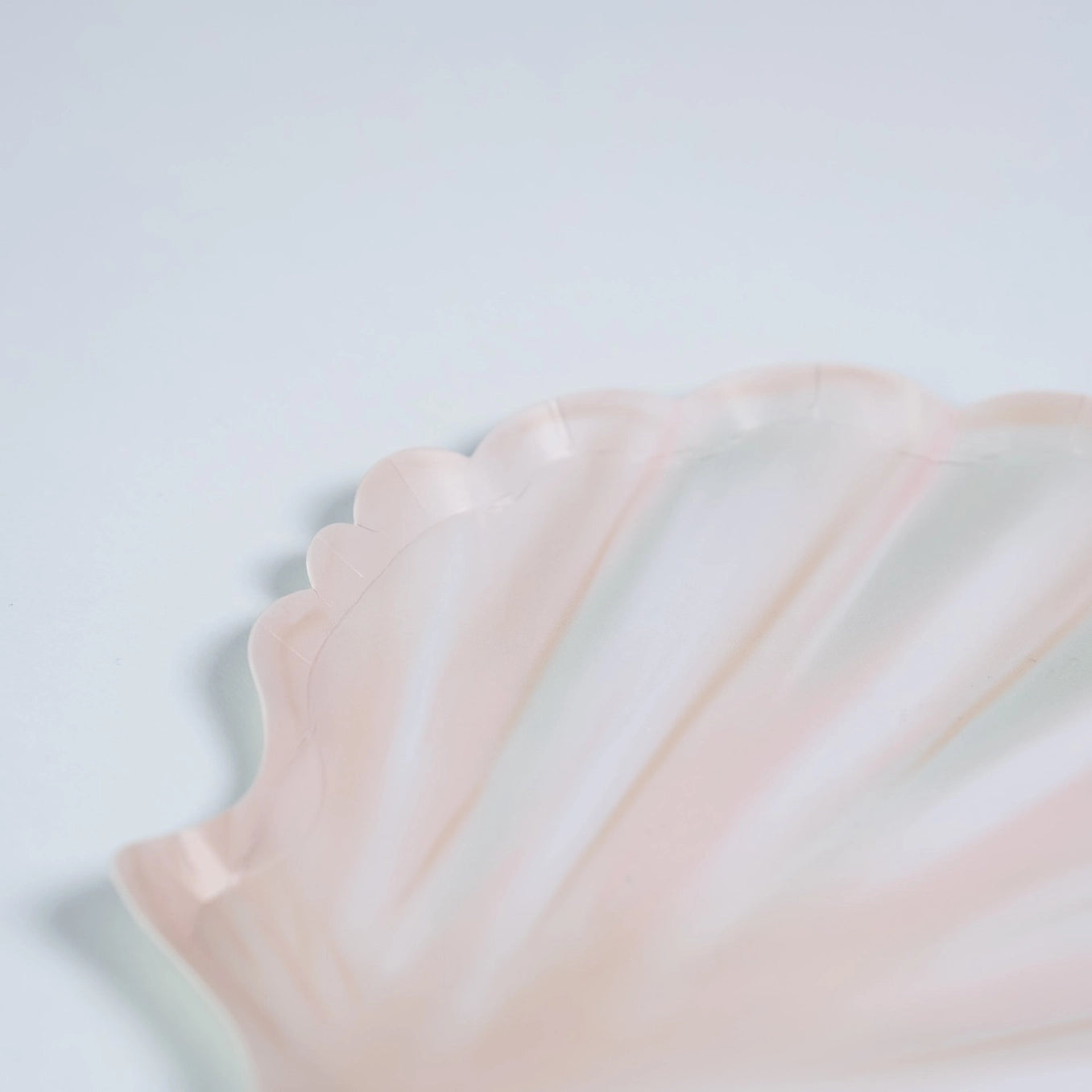 Shell Dessert Plates 8ct