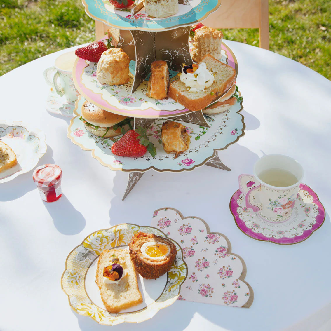 Vintage Paper Teacups and Saucers Set 24ct | The Party Darling