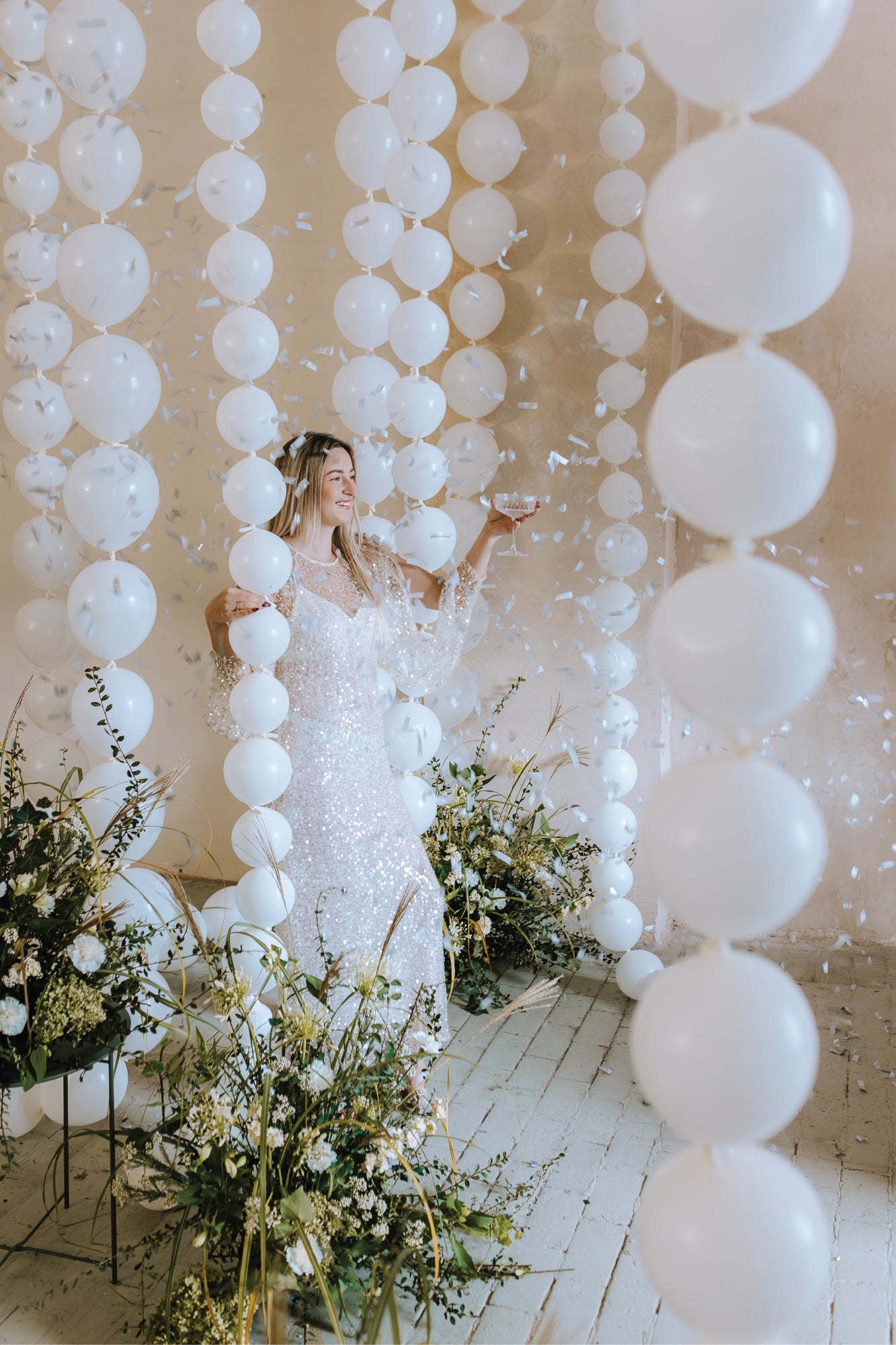 White Linking Latex Balloons 20ct Wedding and Bride