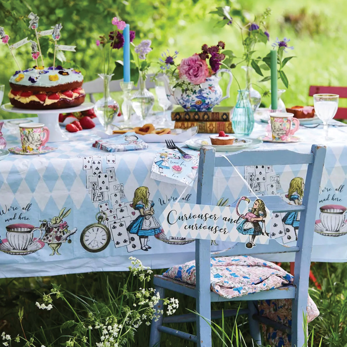 Alice in Wonderland Party Sign Decorations 12ct Party Set Up