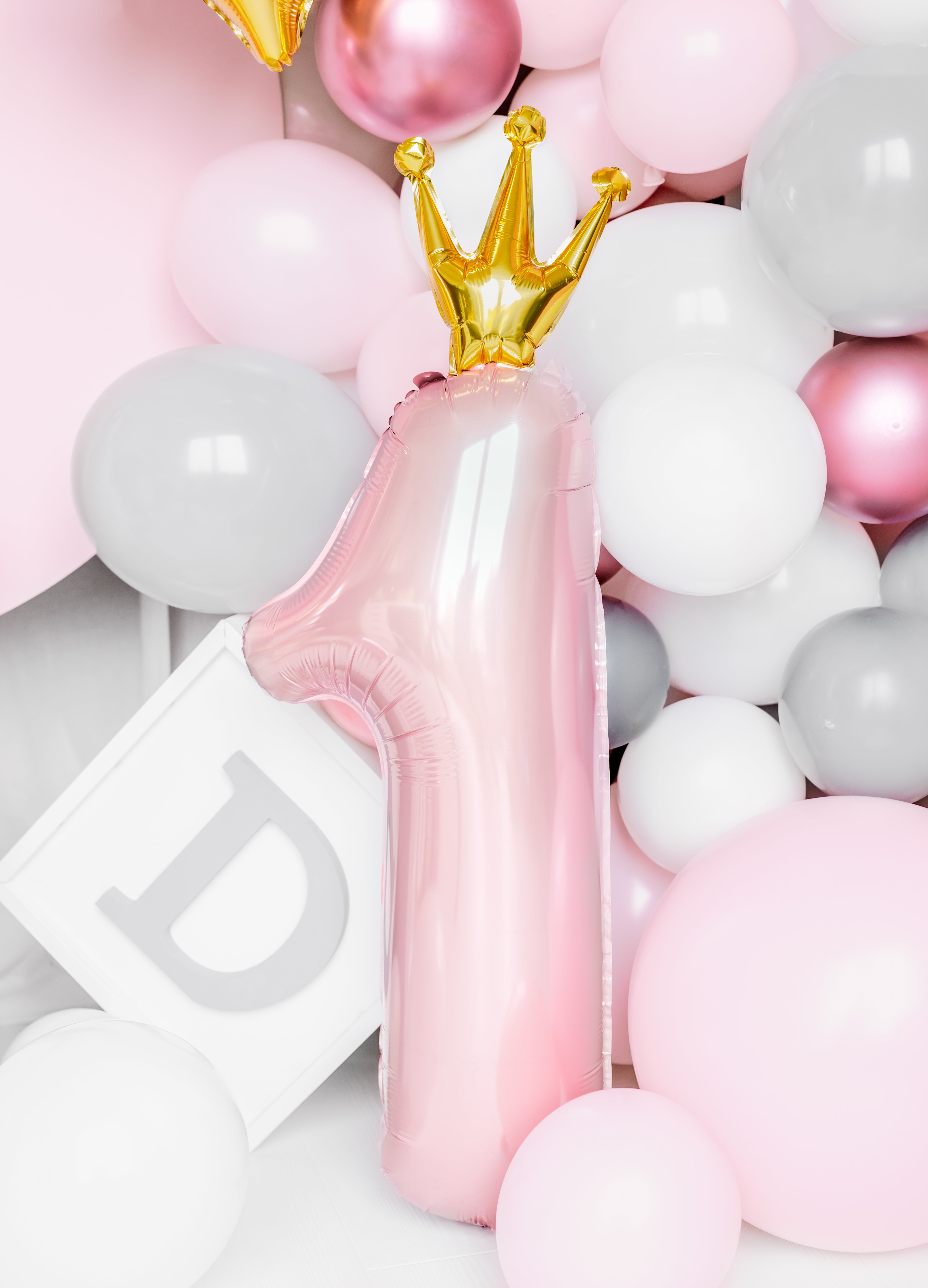 pink number 1 balloon