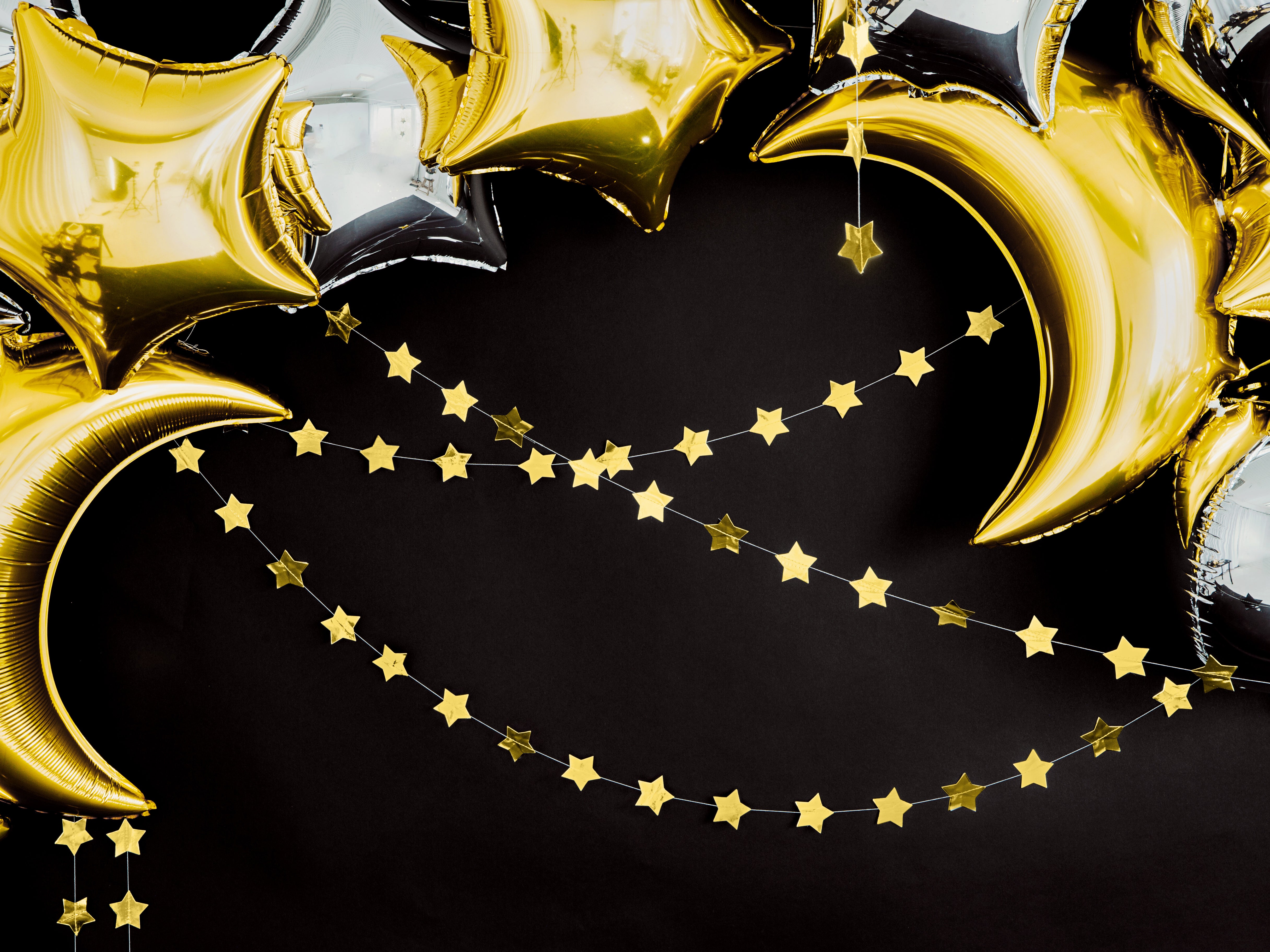 Gold Star Garland 12' - The Party Darling
