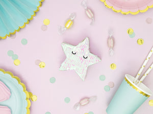 star piñata flat lay