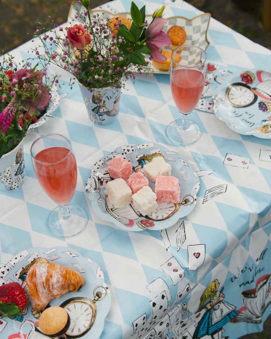 Alice in Wonderland Paper Table Cover - The Party Darling