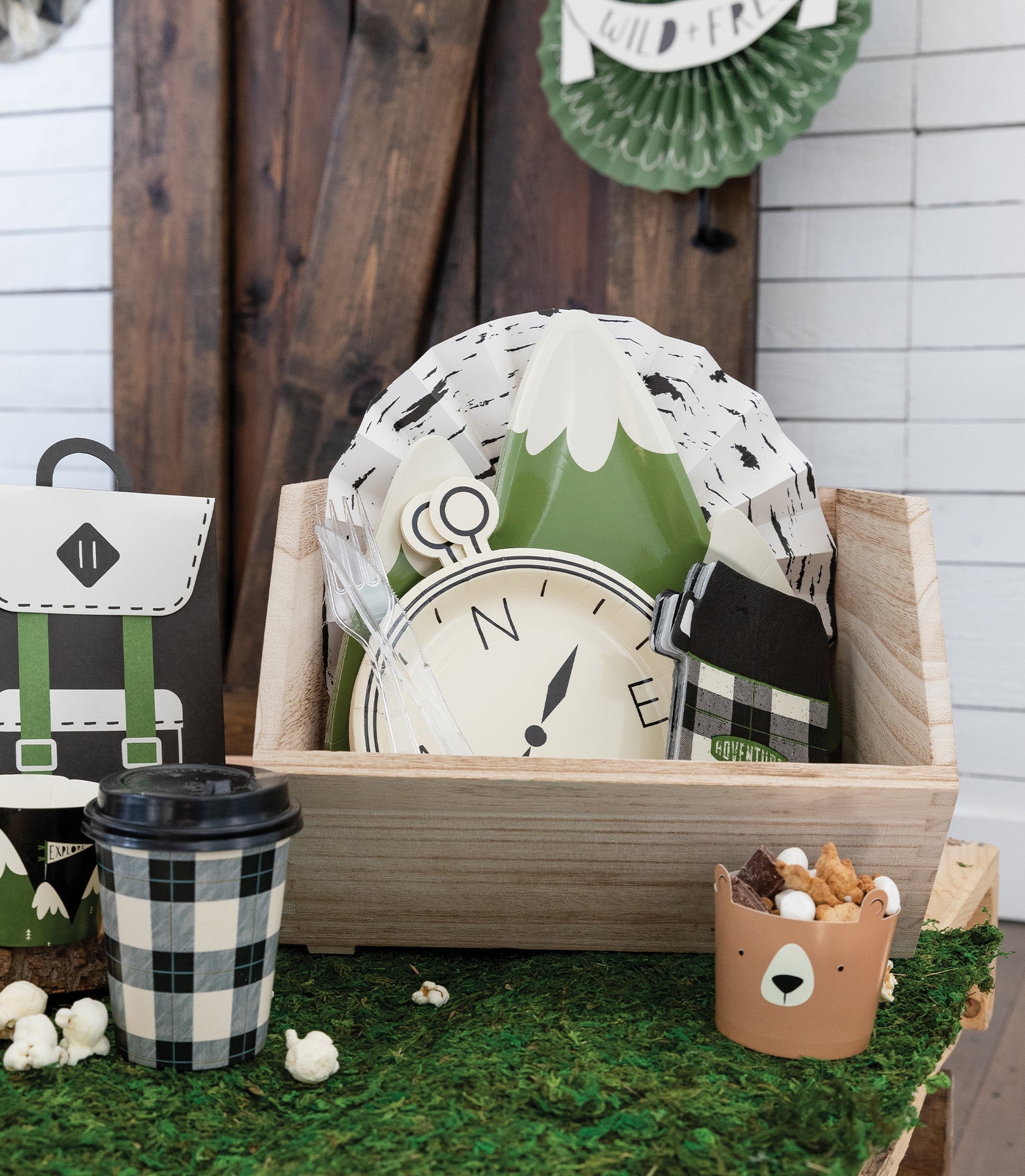 Happy Camper Baking Cups 50ct - The Party Darling