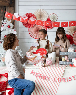 A Very Merry Christmas Lunch Plates 8ct | The Party Darling