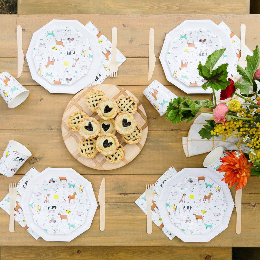 Farm Animals Small Plates 8ct | The Party Darling