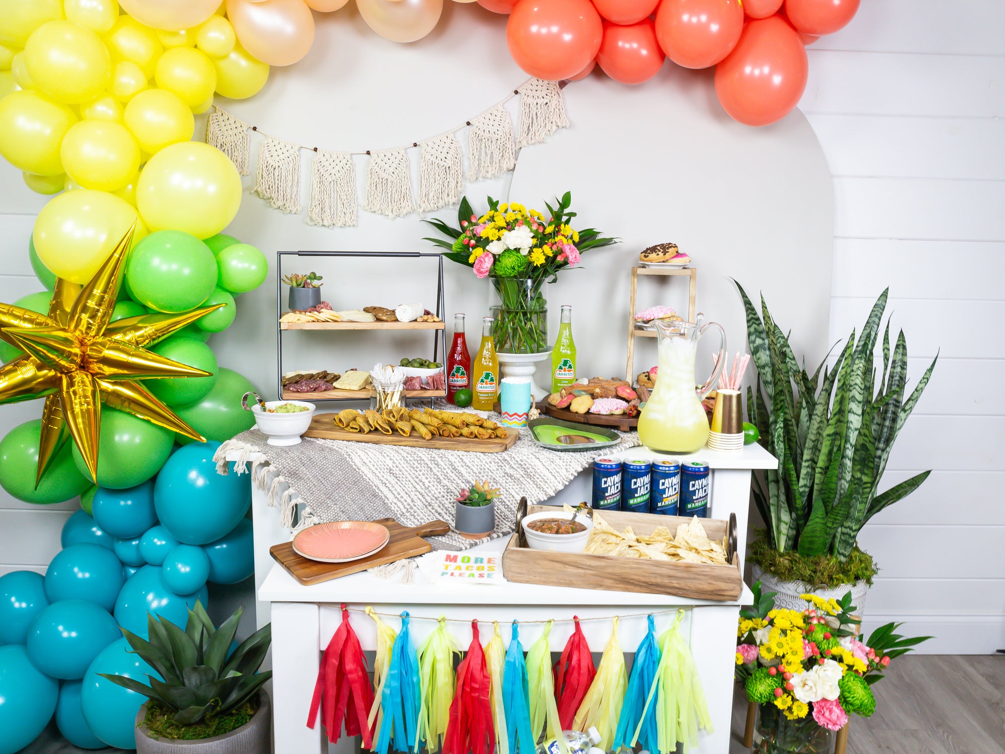 Celebrate Cinco de Mayo with a Colorful Fiesta | The Party Darling