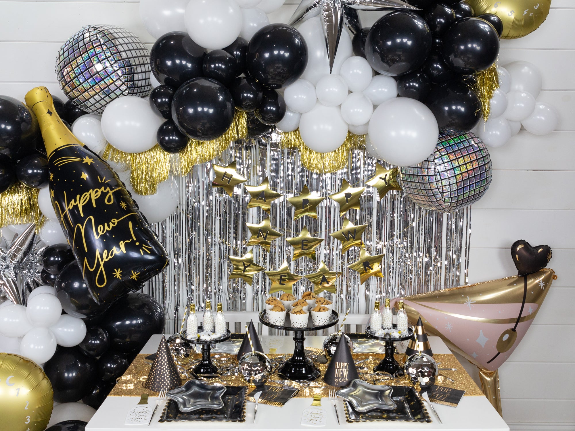 Ring in a Glamorous New Year