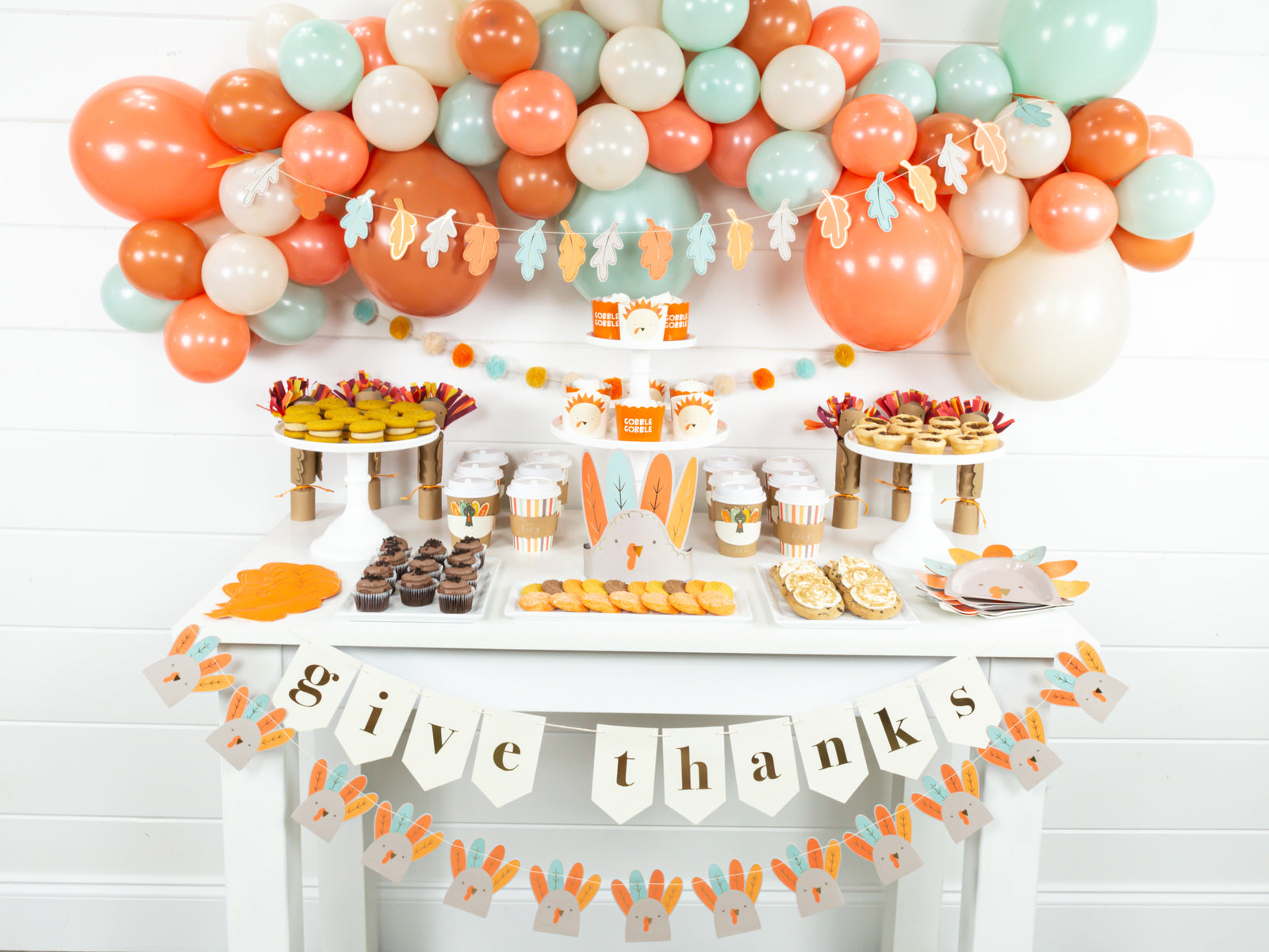 Throw a Turkey-tastic Thanksgiving | The Party Darling