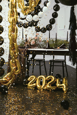 2024 New Year's Eve Party Decor | The Party Darling