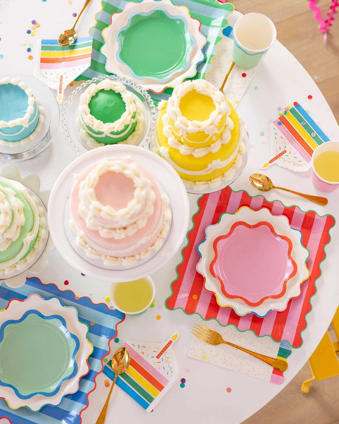 Rainbow-inspired party plates for birthday celebrations