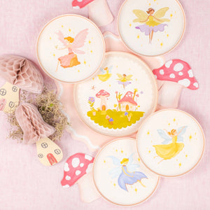 Decorative plates with fairy designs 