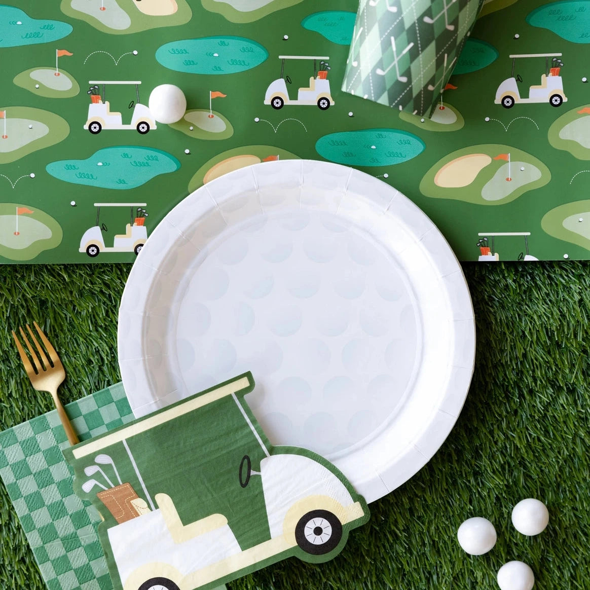 Golf-themed table setting