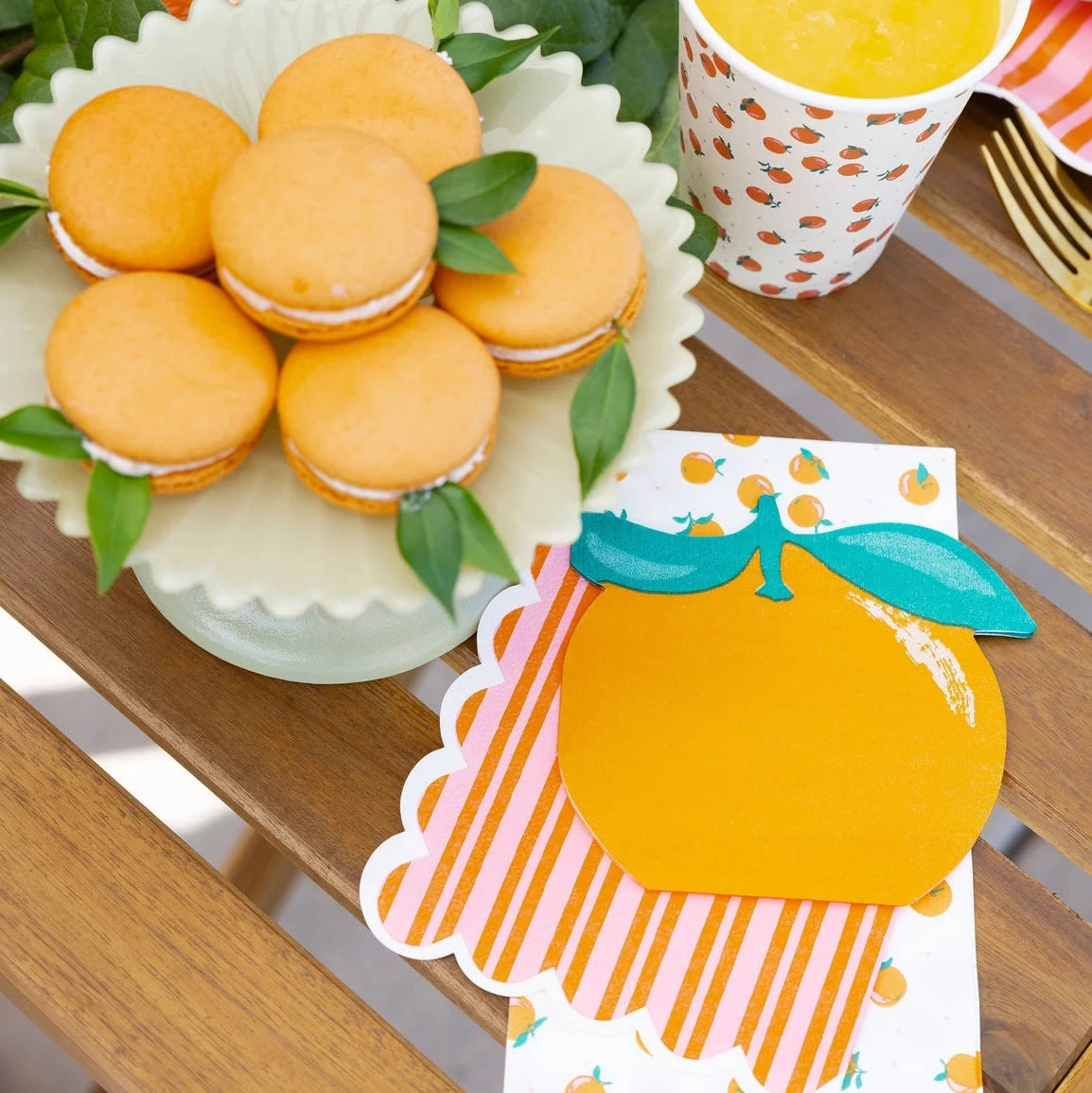 Citrus themed napkins for summer parties and dessert tables
