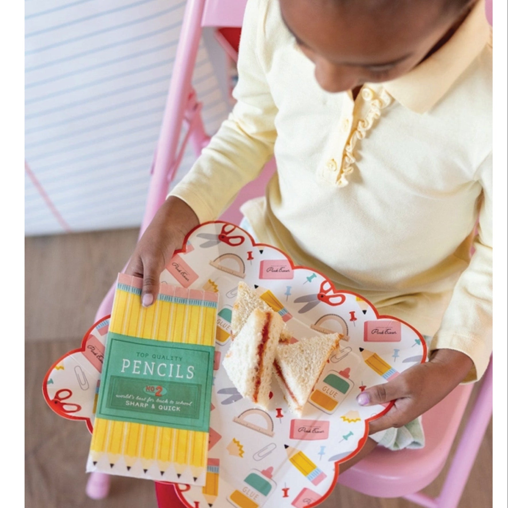 Back to school paper napkins shaped like pencils