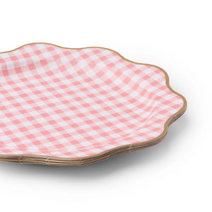 Paper dinner plates featuring pink and white gingham pattern