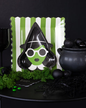 green wicked witch halloween plate