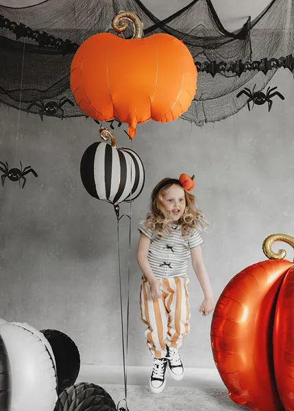 Pumpkin balloon for Thanksgiving and Halloween celebrations