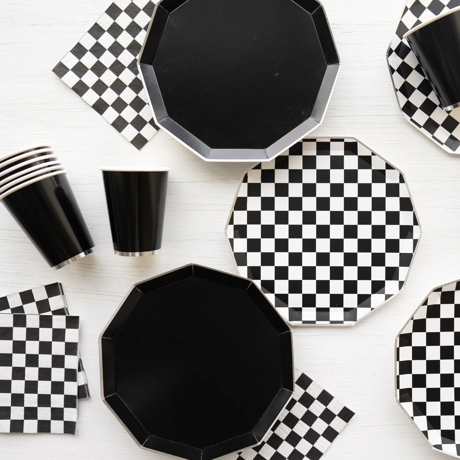 Black Noir Decagonal Dinner Plates 8ct | The Party Darling