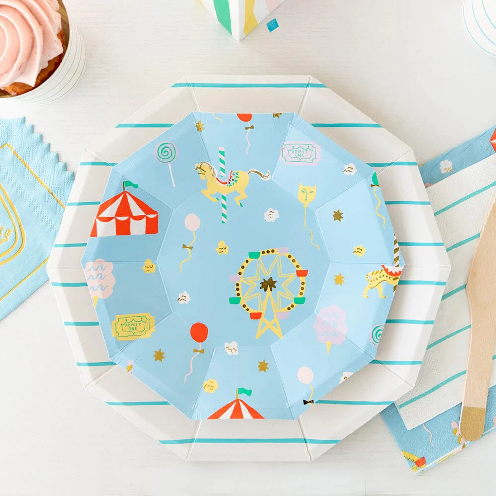 Carnival Birthday Party Place Setting | The Party Darling