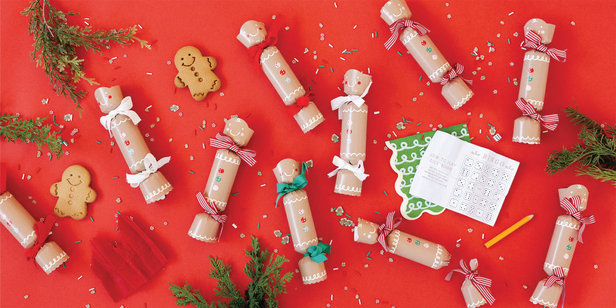 Decorative gingerbread crackers and the crack prizes on a red background