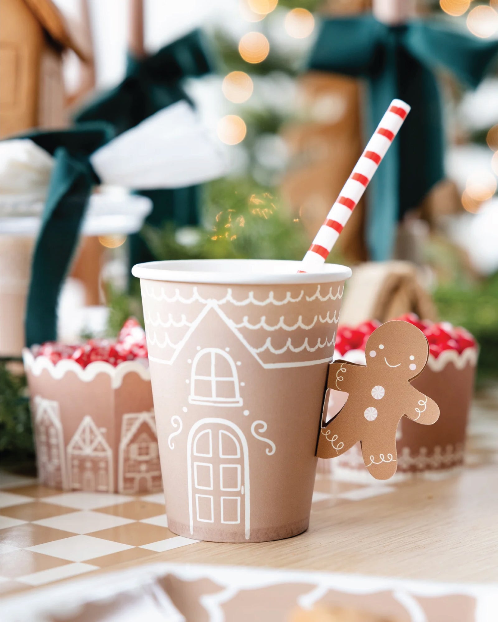 Gingerbread House & Man Paper Cups 8ct | The Party Darling