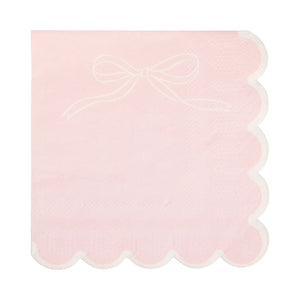 Scalloped pink and white bow napkins