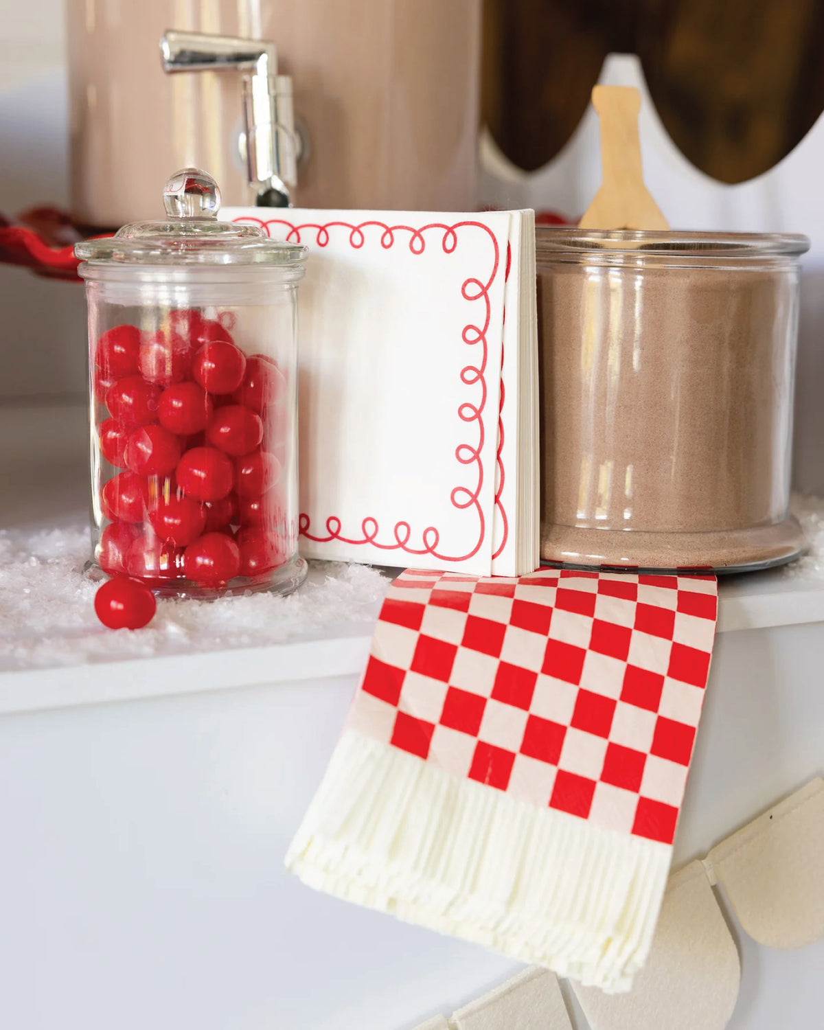 Pink &amp; Red Checkered Napkins on a shelf | The Party Darling