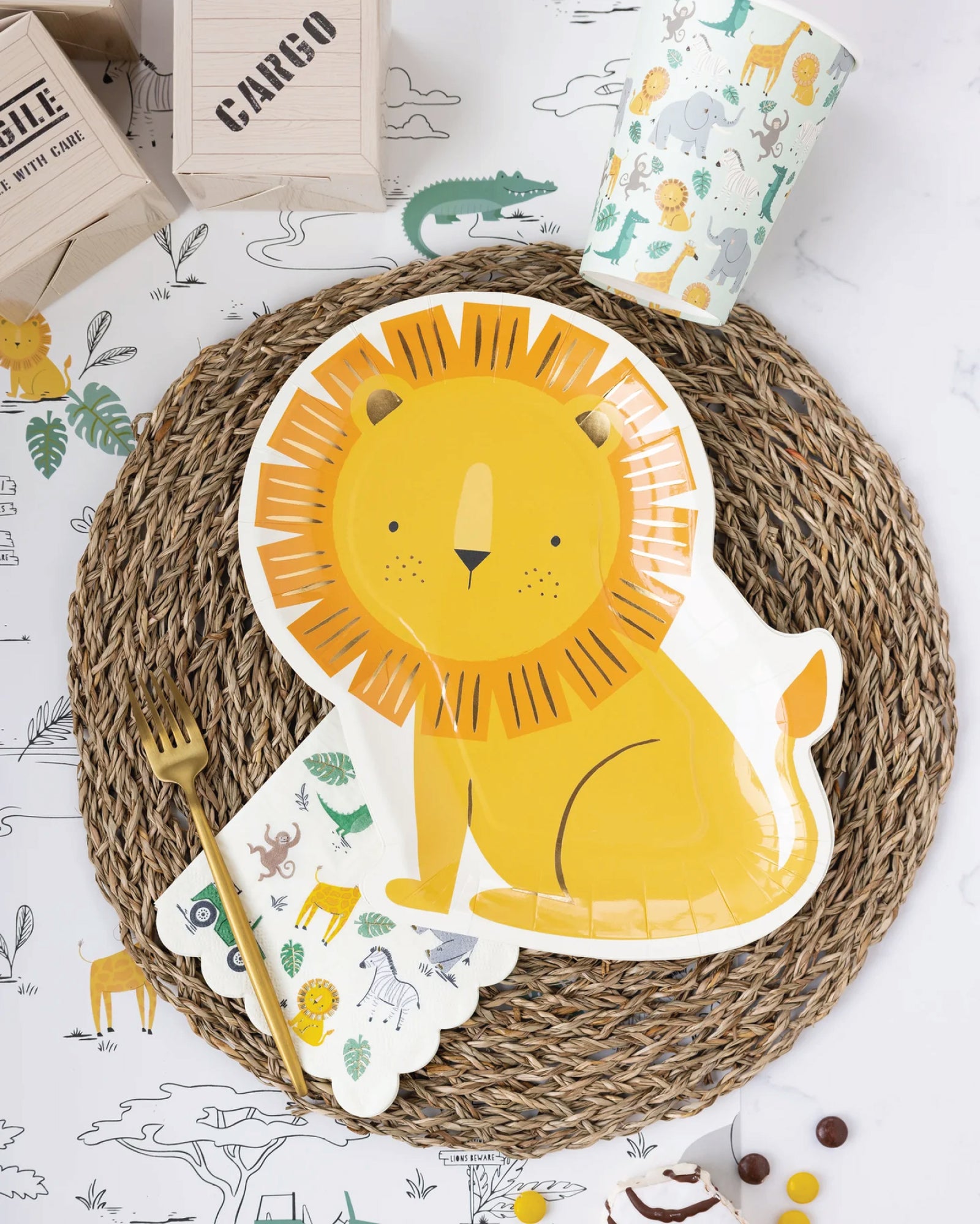 Safari Lion Lunch Plates 8ct | The Party Darling