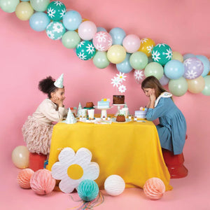 Daisy Flowers Party Decorations | The Party Darling