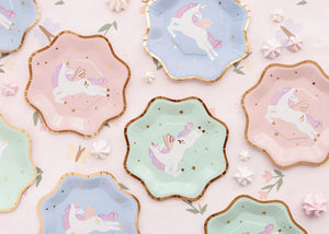 Unicorn party paper plates