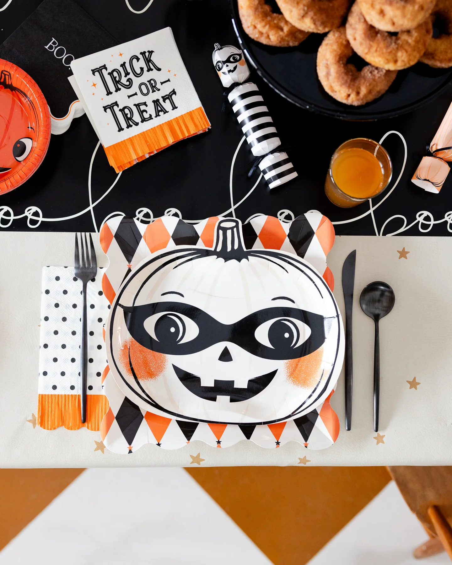 Vintage Halloween Pumpkin Lunch Plates 9ct | The Party Darling