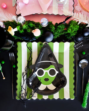 green wicked witch halloween plate