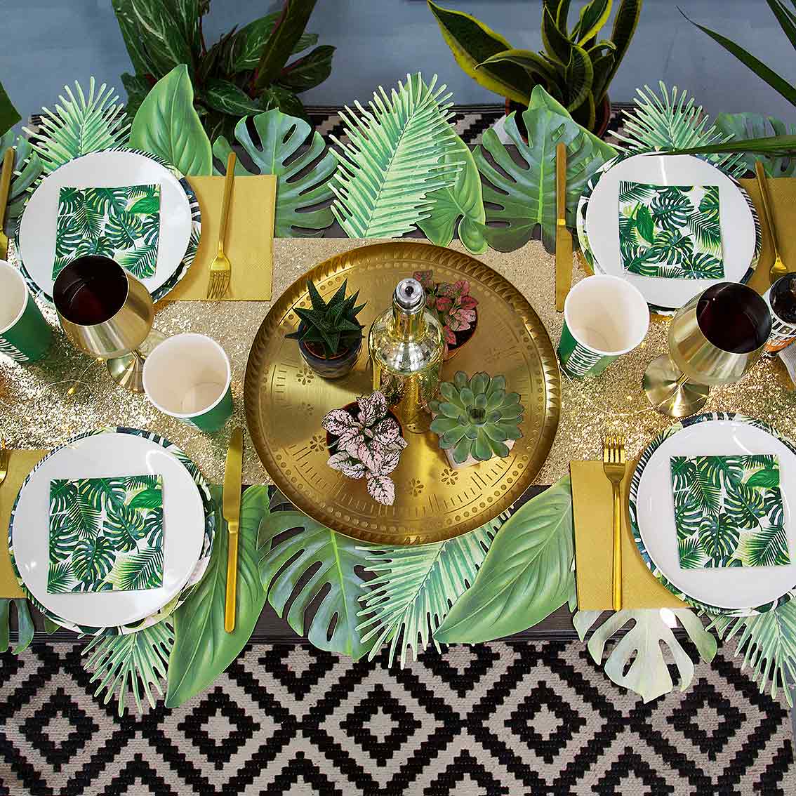 Weddingstar Decorative Paper Table Runner - Gold Confetti