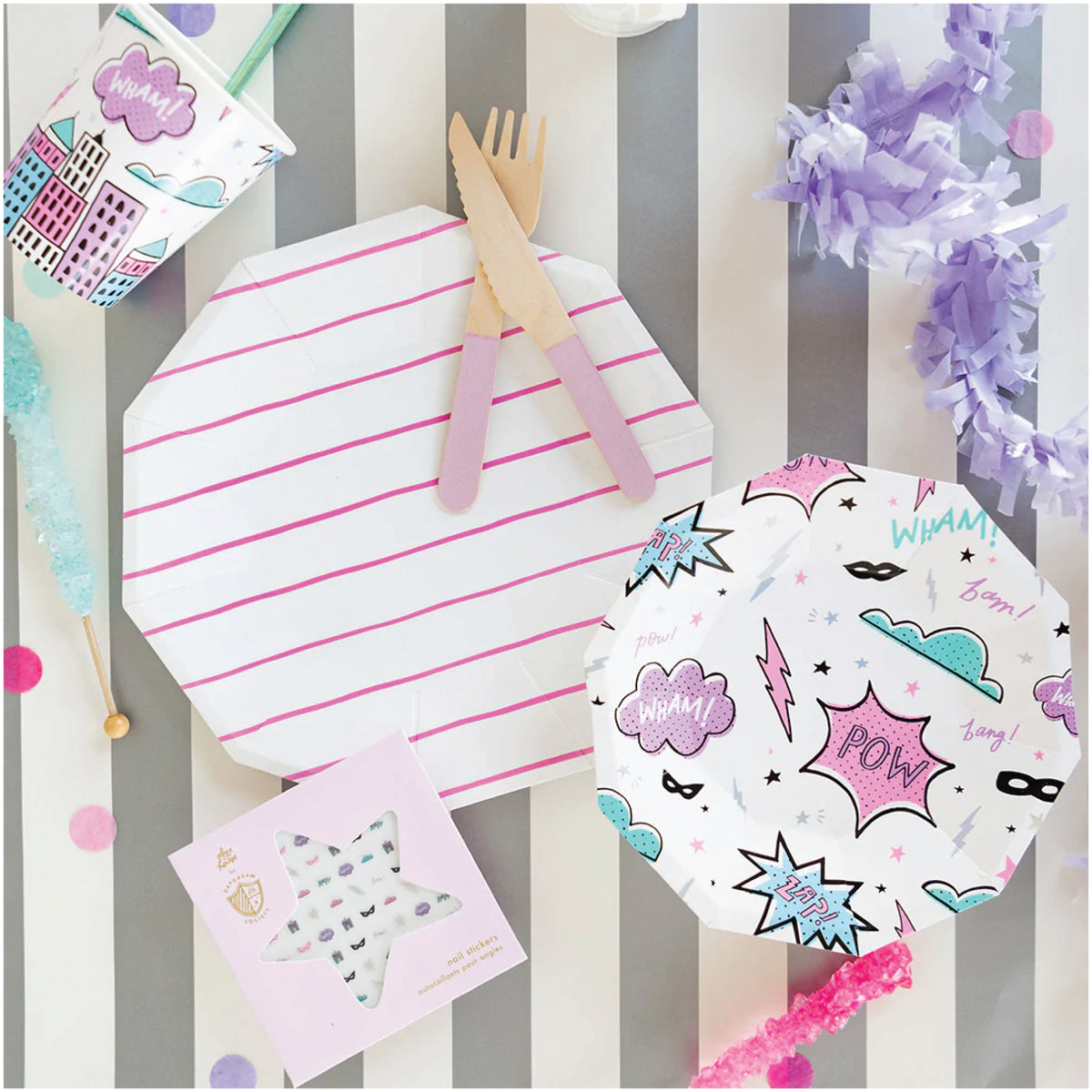 Girl Superhero Lunch Napkins 16ct Collection