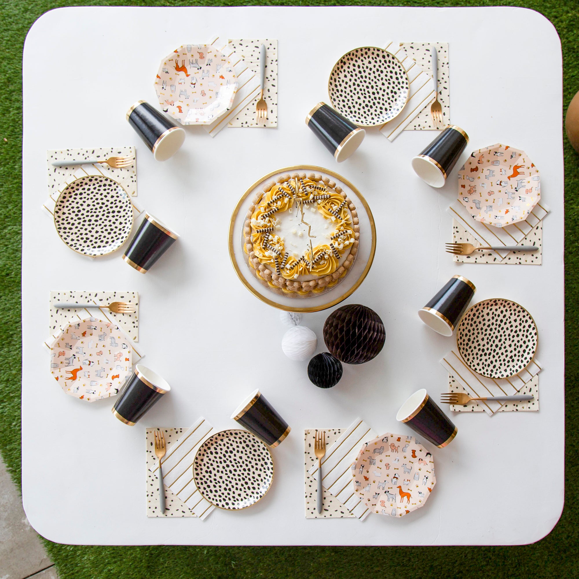 Black & Cream Dot Guest Towels 16ct - The Party Darling