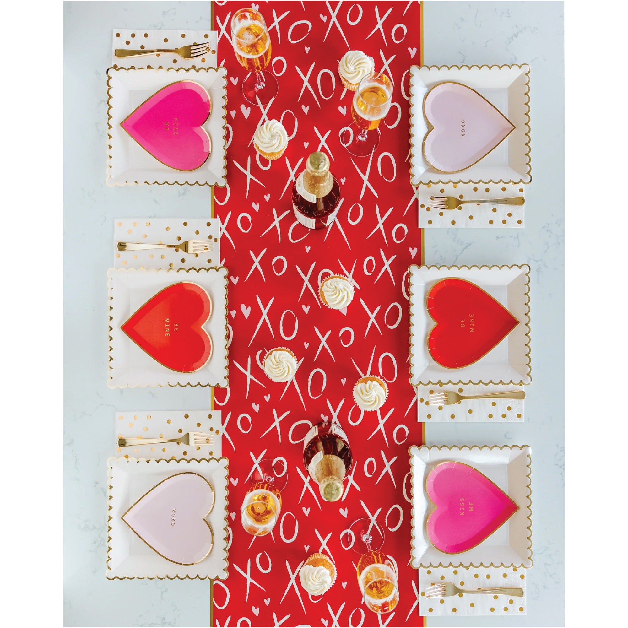 Red XOXO Valentine's Day Paper Table Runner | The Party Darling 