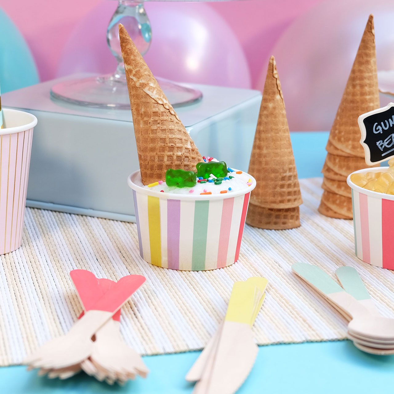 Tricolor Wooden Cutlery Set for 10 ice cream party